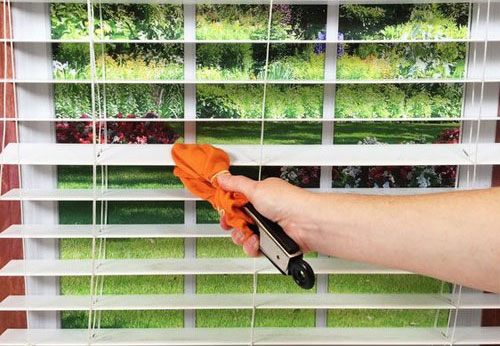 clean easily horizontal blinds